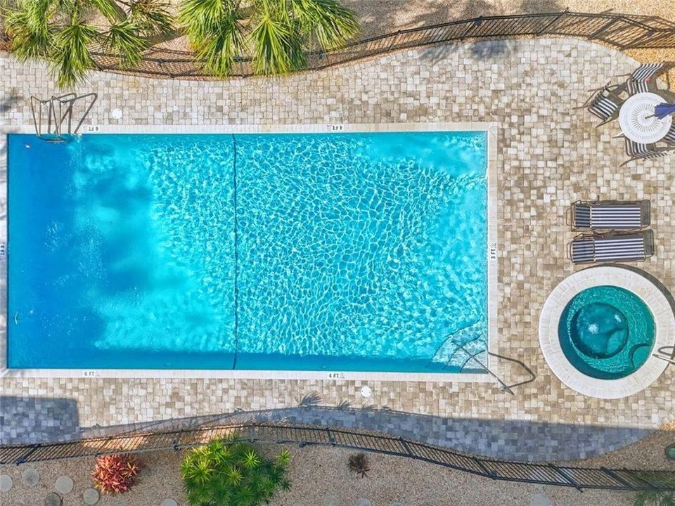 На продажу: $449,000 (2 спален, 2 ванн, 1600 Квадратных фут)