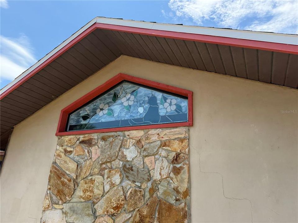 For Sale: $209,000 (2 beds, 2 baths, 1446 Square Feet)
