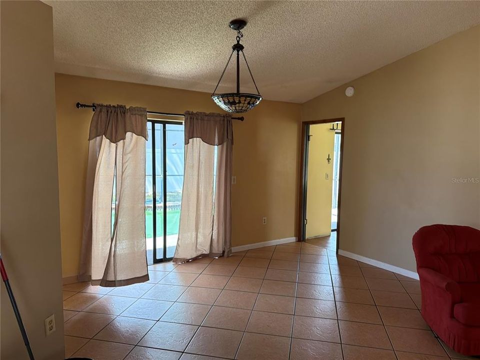 For Sale: $209,000 (2 beds, 2 baths, 1446 Square Feet)