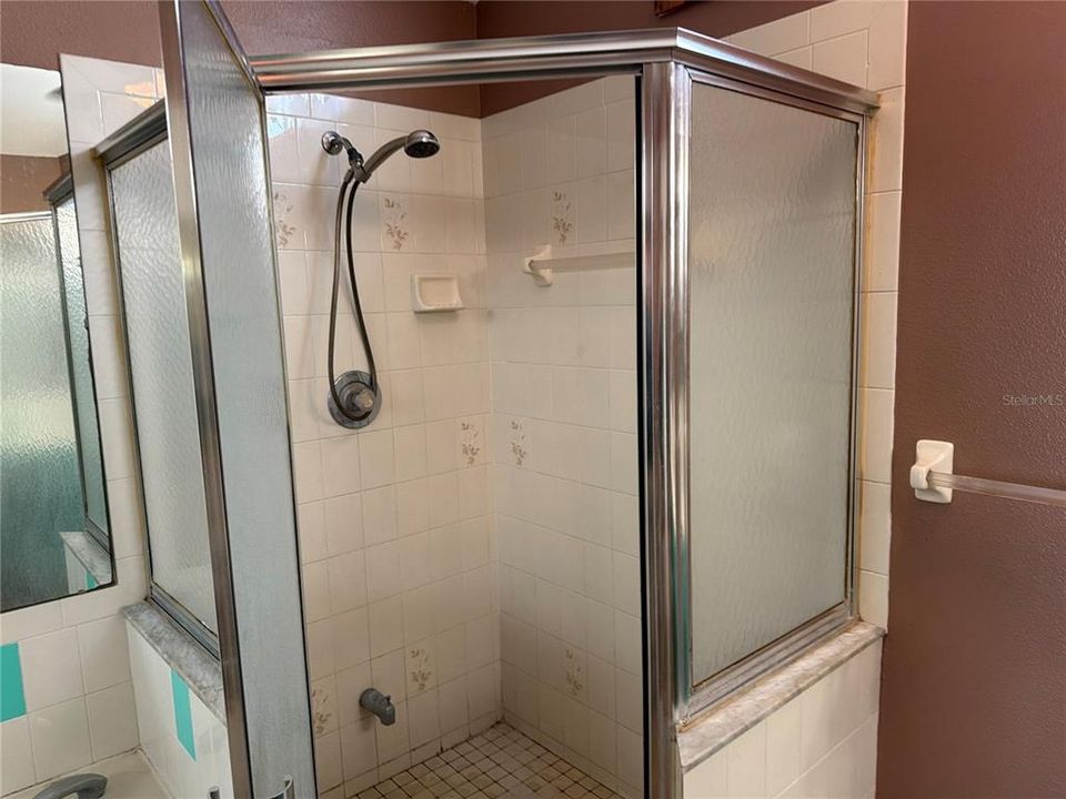 For Sale: $209,000 (2 beds, 2 baths, 1446 Square Feet)
