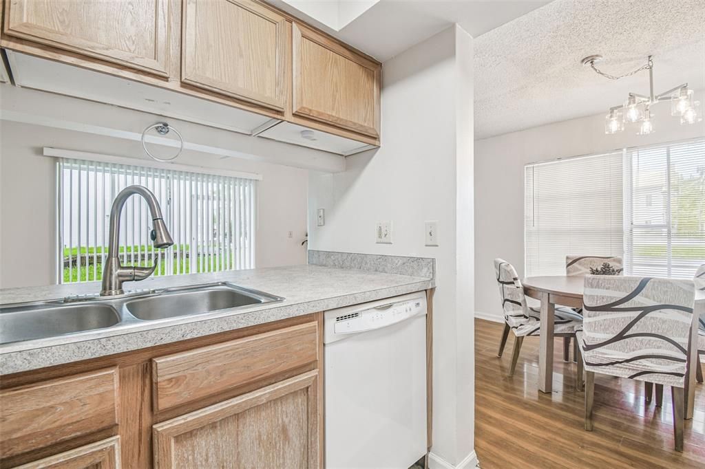 For Sale: $245,000 (3 beds, 2 baths, 1368 Square Feet)
