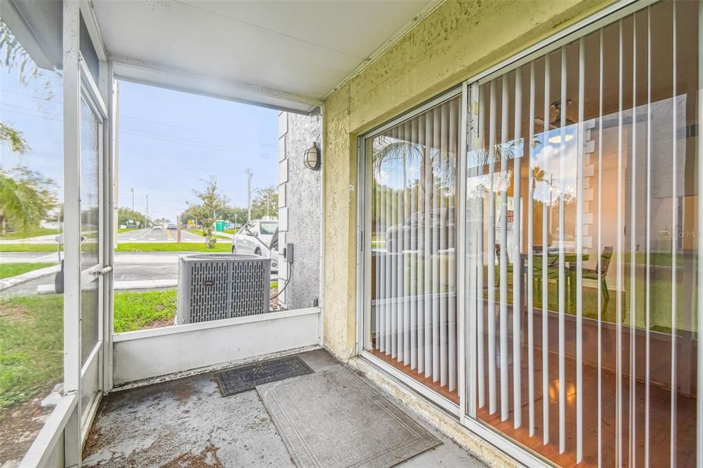 For Sale: $245,000 (3 beds, 2 baths, 1368 Square Feet)
