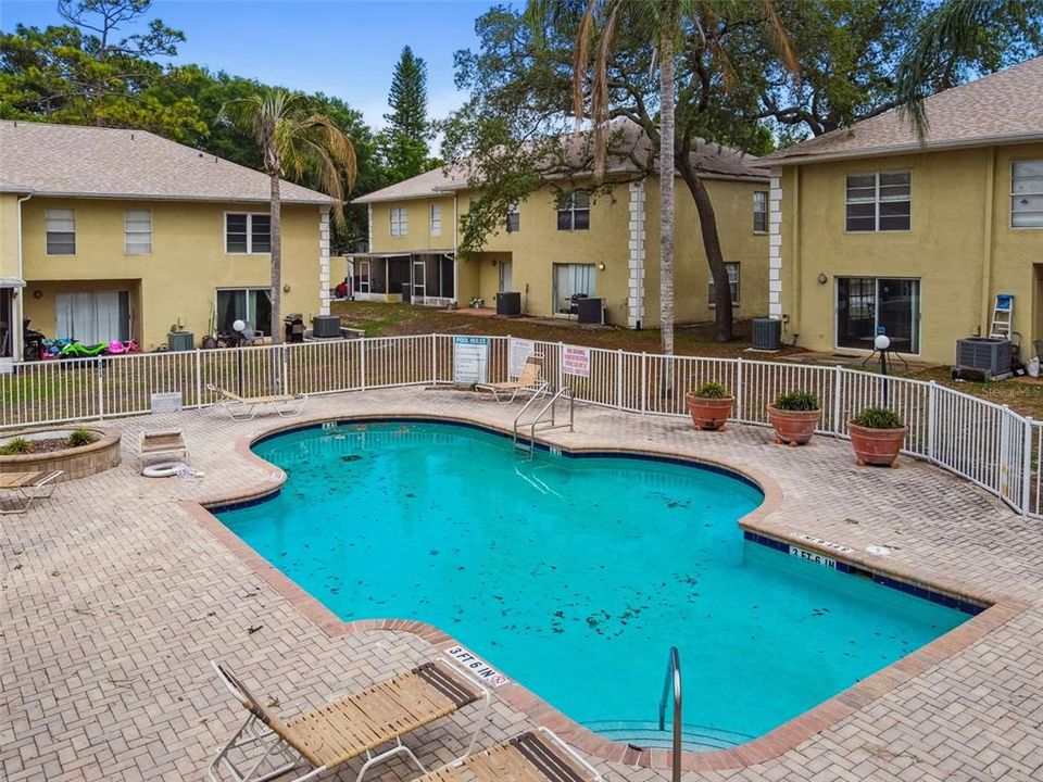 For Sale: $245,000 (3 beds, 2 baths, 1368 Square Feet)