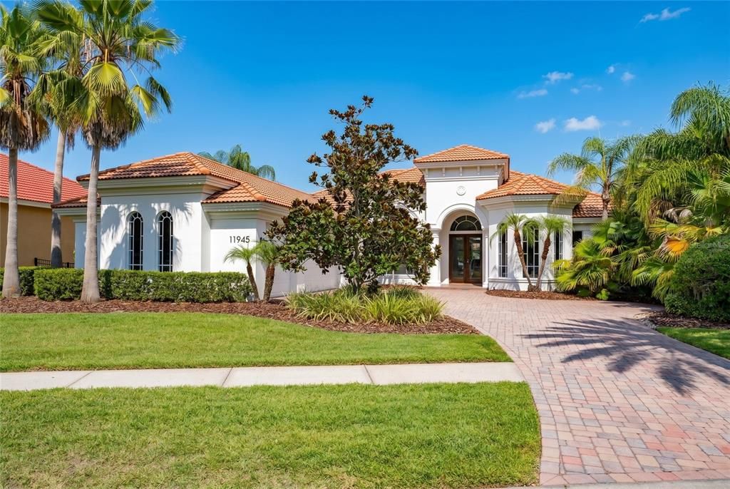 Recently Sold: $1,090,000 (4 beds, 3 baths, 2959 Square Feet)