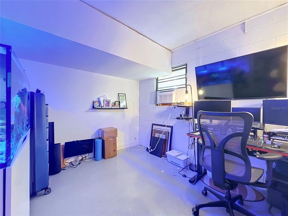 На продажу: $385,000 (3 спален, 2 ванн, 1613 Квадратных фут)