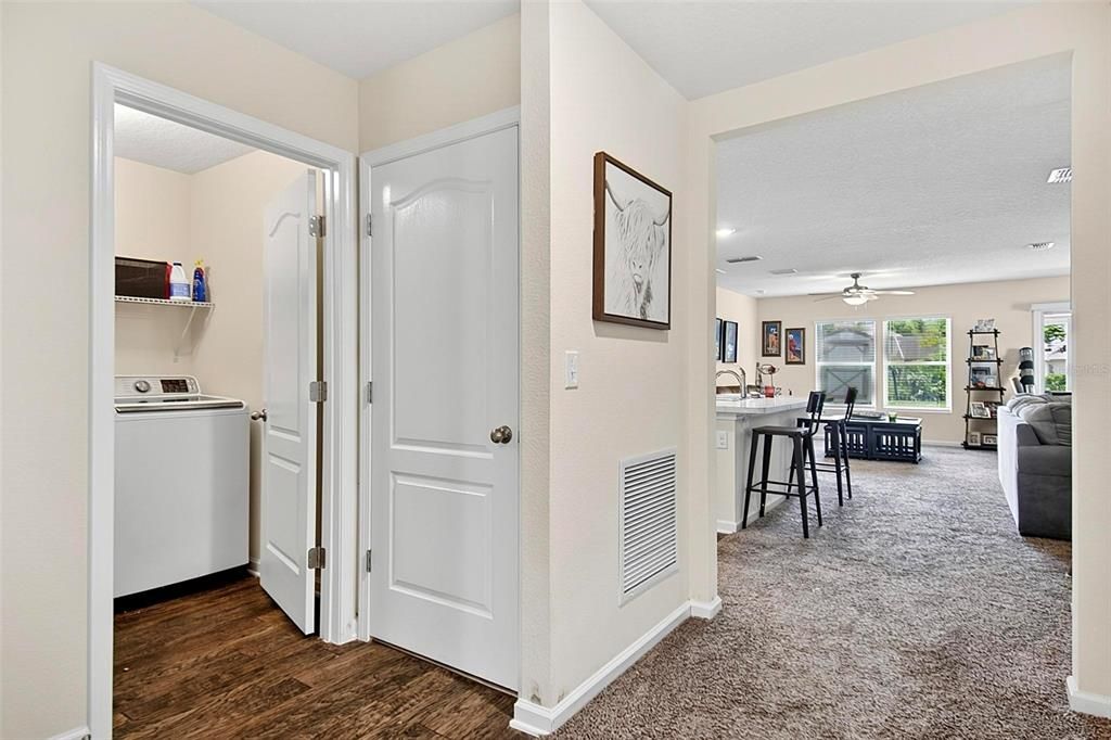 For Sale: $294,900 (3 beds, 2 baths, 1714 Square Feet)