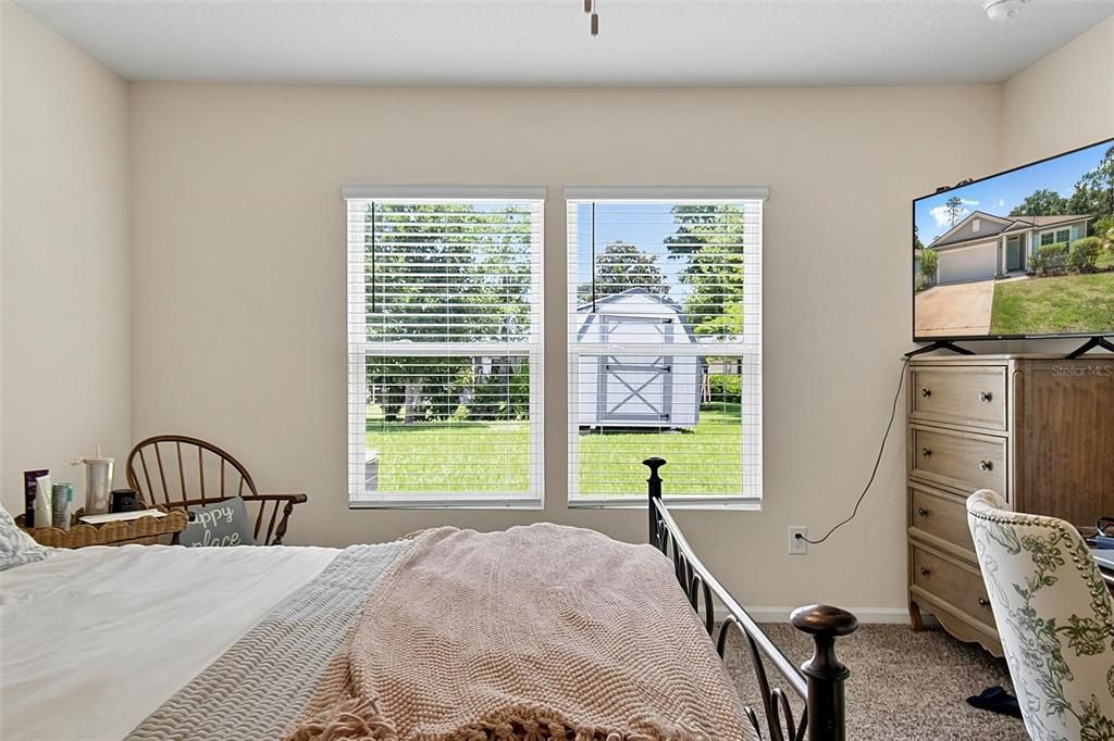 For Sale: $294,900 (3 beds, 2 baths, 1714 Square Feet)