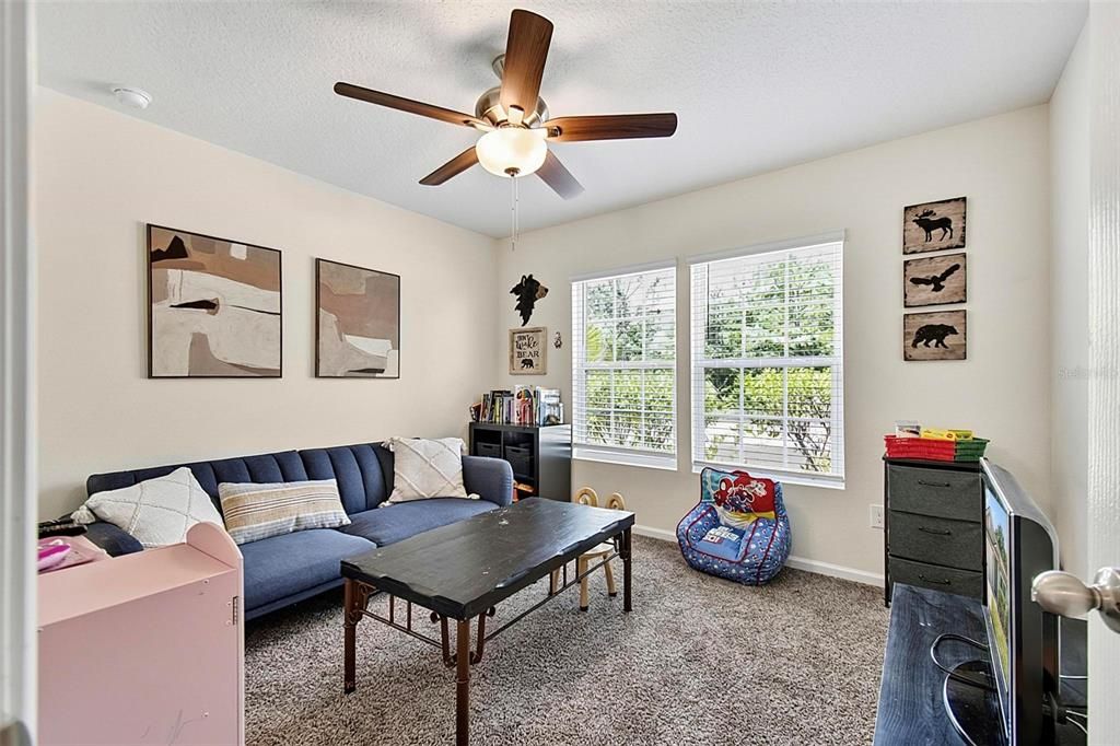 For Sale: $294,900 (3 beds, 2 baths, 1714 Square Feet)