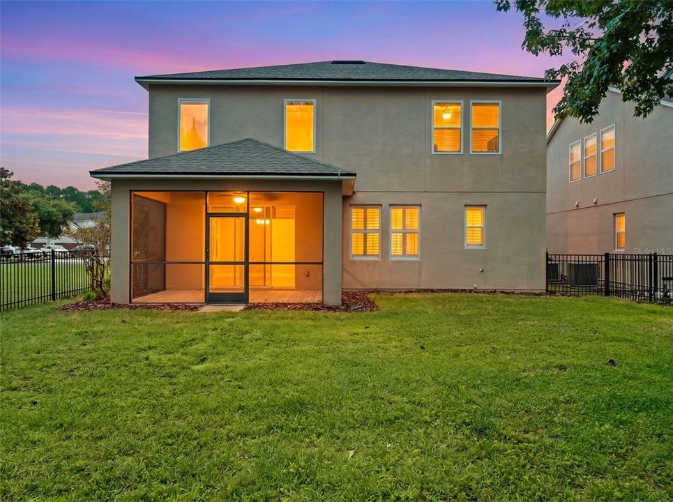 For Sale: $724,900 (5 beds, 3 baths, 2618 Square Feet)