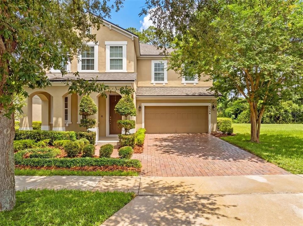 For Sale: $724,900 (5 beds, 3 baths, 2618 Square Feet)