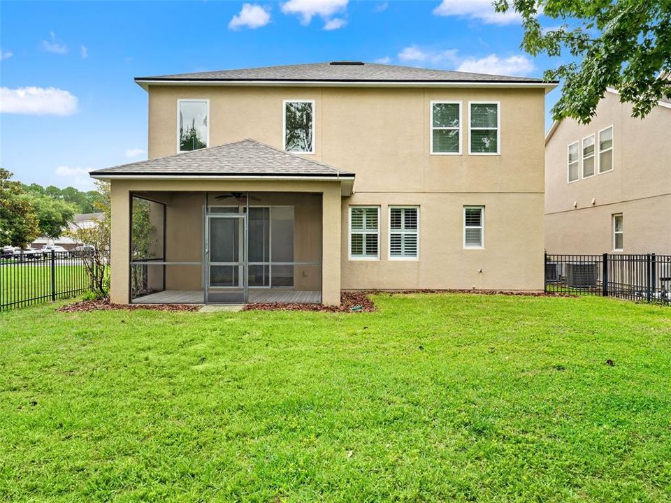 For Sale: $724,900 (5 beds, 3 baths, 2618 Square Feet)