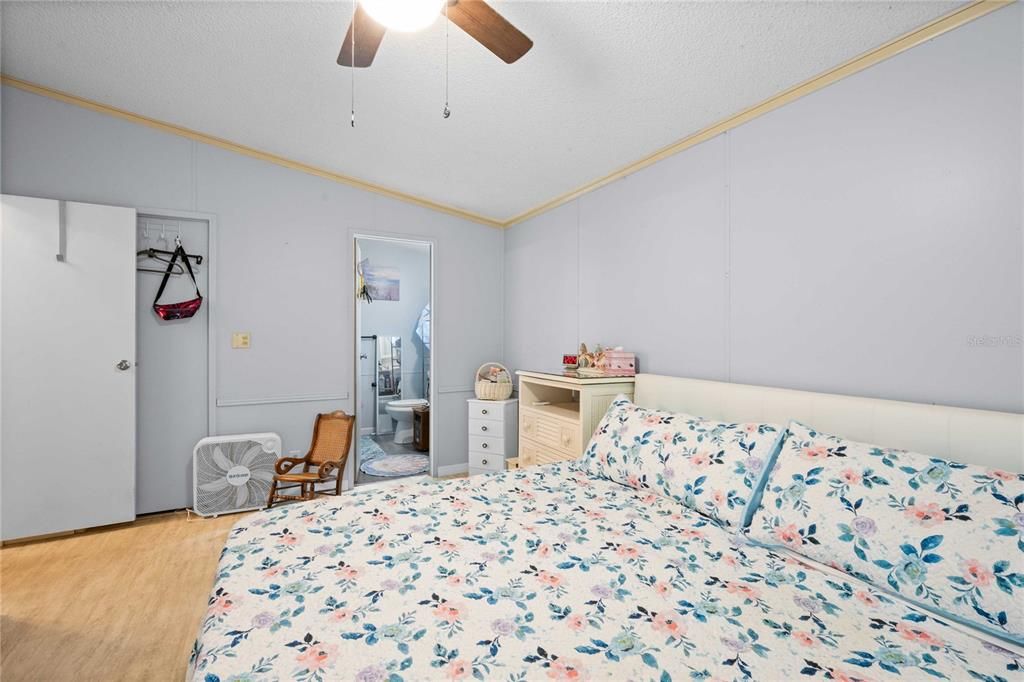 En Venta: $142,000 (2 camas, 2 baños, 960 Pies cuadrados)