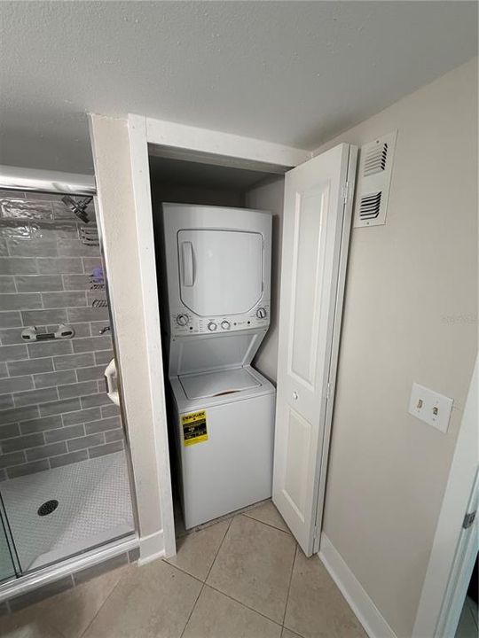 For Rent: $2,500 (2 beds, 2 baths, 1110 Square Feet)