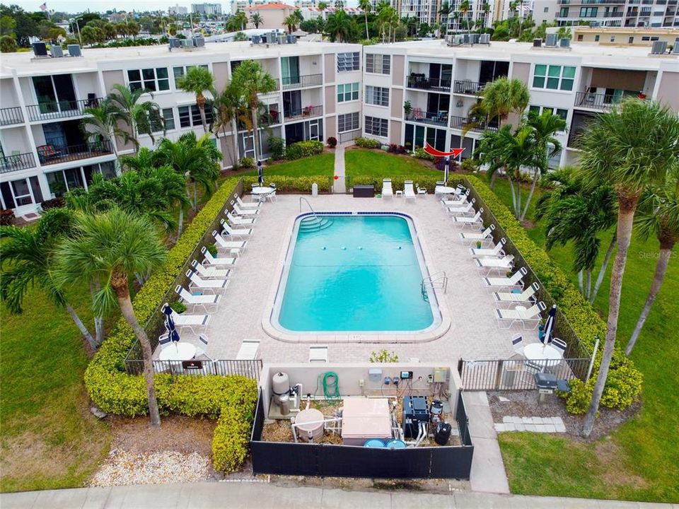 For Rent: $2,500 (2 beds, 2 baths, 1110 Square Feet)