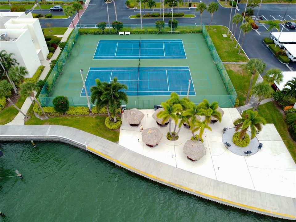 For Rent: $2,500 (2 beds, 2 baths, 1110 Square Feet)