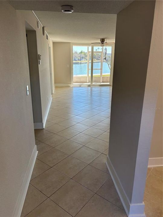 For Rent: $2,500 (2 beds, 2 baths, 1110 Square Feet)
