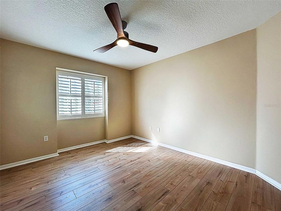В аренду: $5,490 (5 спален, 2 ванн, 2697 Квадратных фут)