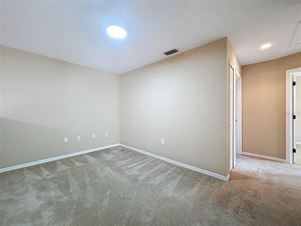 В аренду: $5,490 (5 спален, 2 ванн, 2697 Квадратных фут)