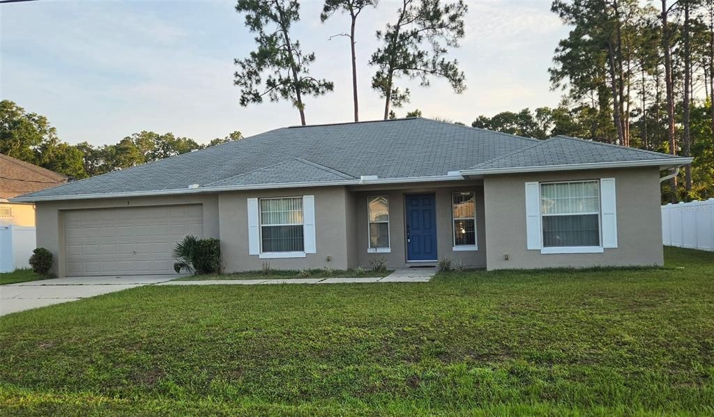 For Rent: $1,750 (3 beds, 2 baths, 1442 Square Feet)