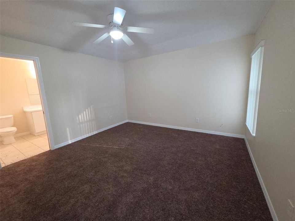 For Rent: $1,750 (3 beds, 2 baths, 1442 Square Feet)