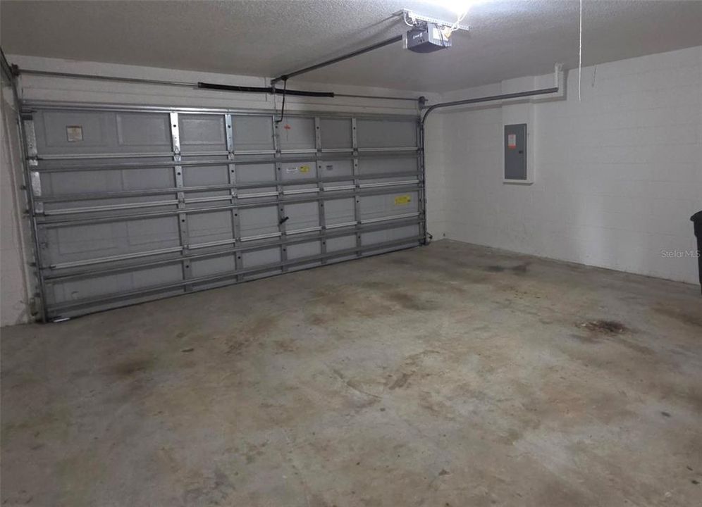 For Rent: $1,750 (3 beds, 2 baths, 1442 Square Feet)