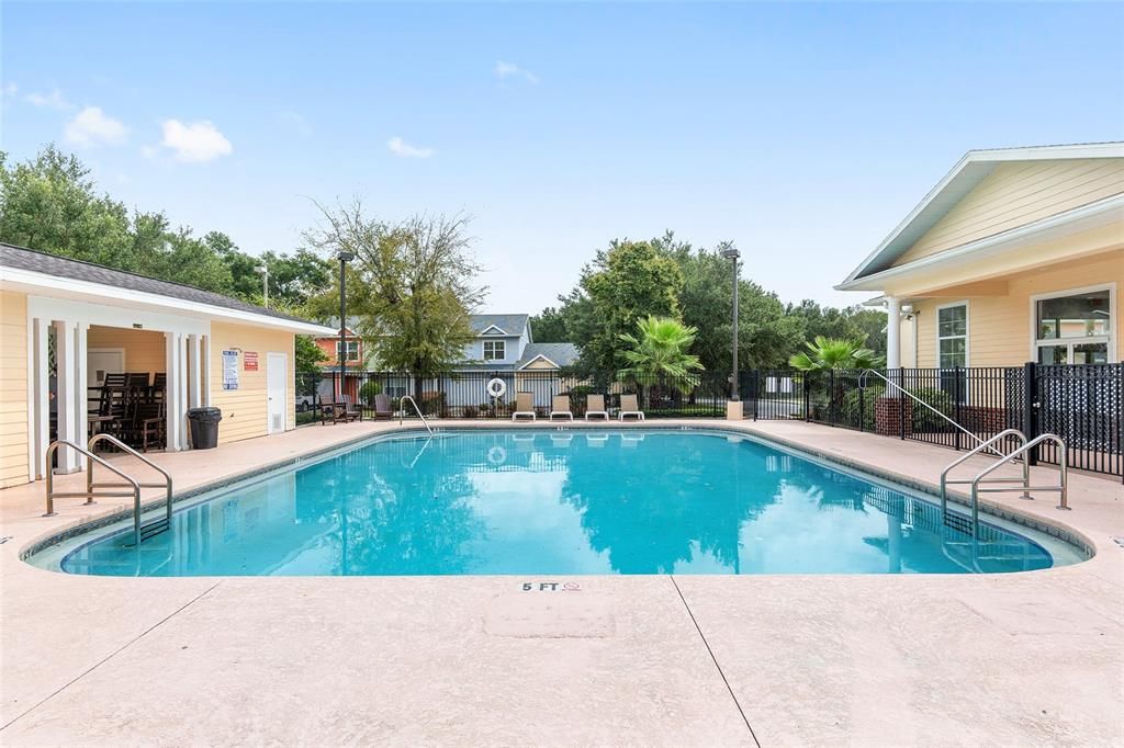 For Sale: $260,825 (3 beds, 3 baths, 1187 Square Feet)