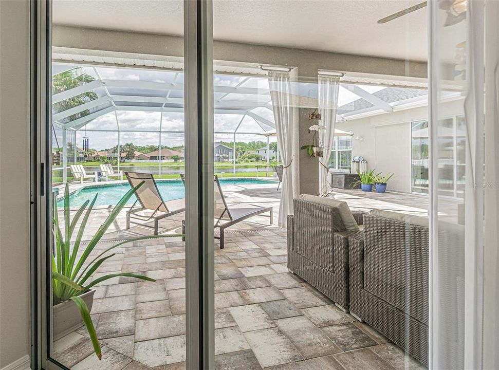 For Sale: $939,000 (4 beds, 4 baths, 3538 Square Feet)