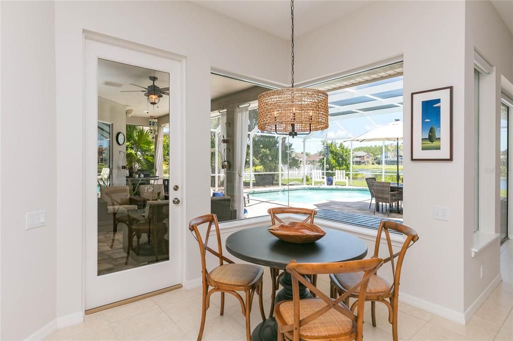 For Sale: $939,000 (4 beds, 4 baths, 3538 Square Feet)