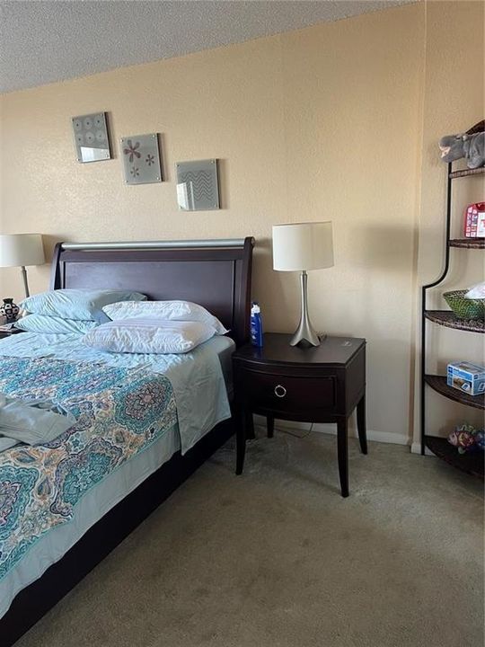 For Rent: $2,500 (2 beds, 2 baths, 1300 Square Feet)