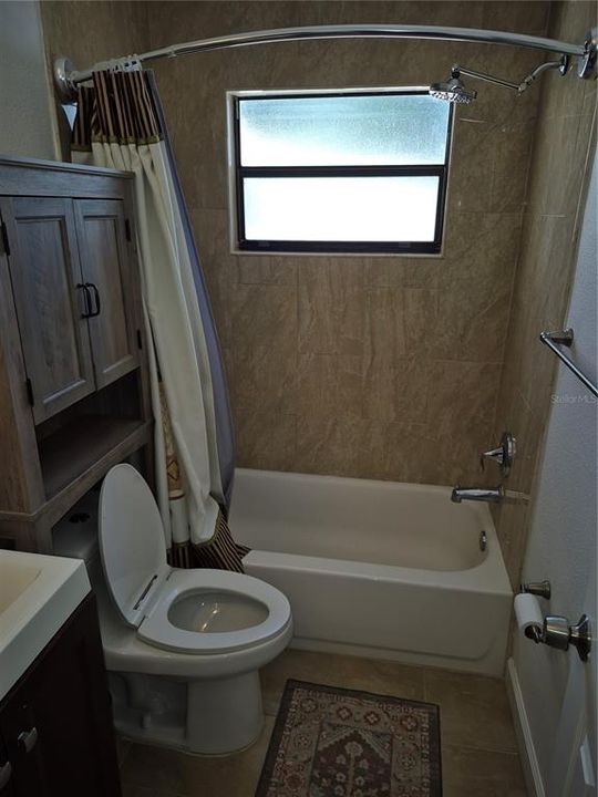 For Rent: $3,595 (3 beds, 2 baths, 2034 Square Feet)