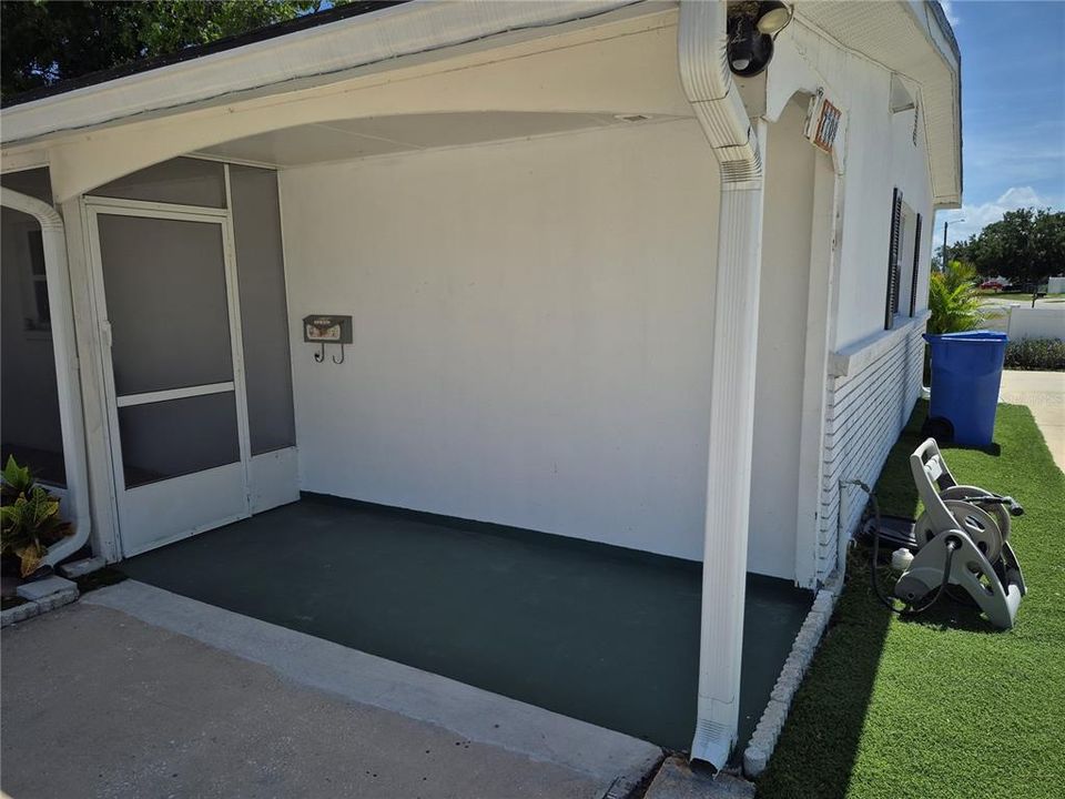 For Rent: $3,595 (3 beds, 2 baths, 2034 Square Feet)