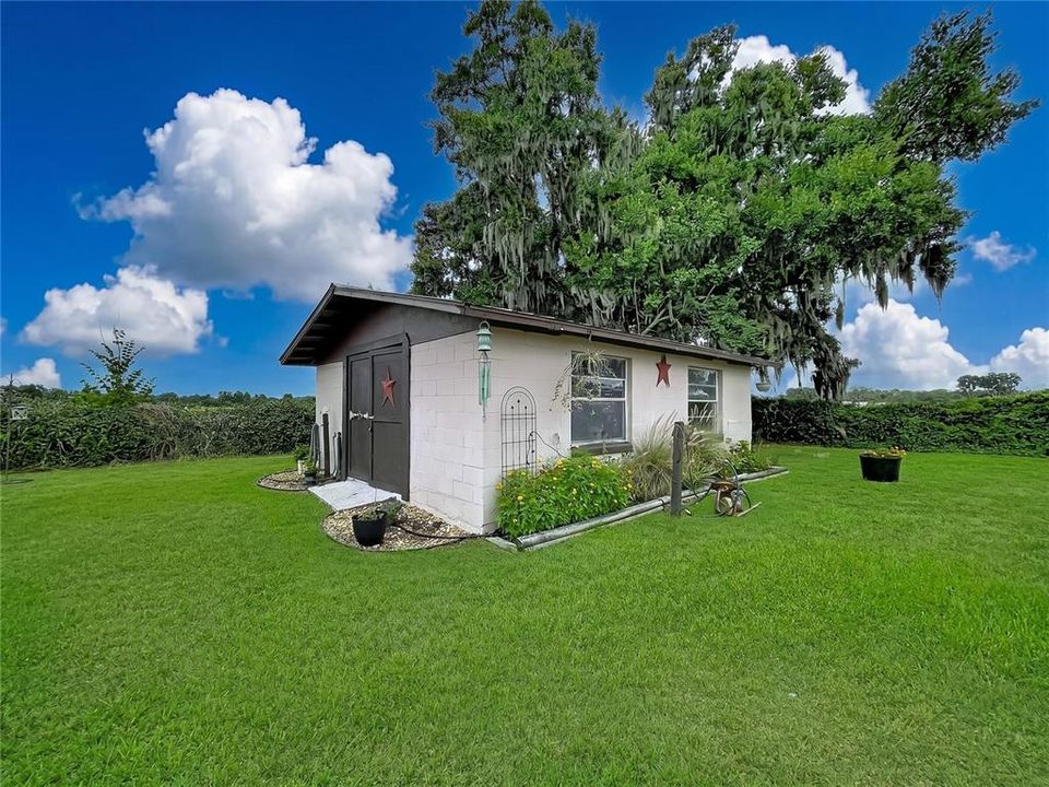 For Sale: $244,900 (3 beds, 1 baths, 1107 Square Feet)