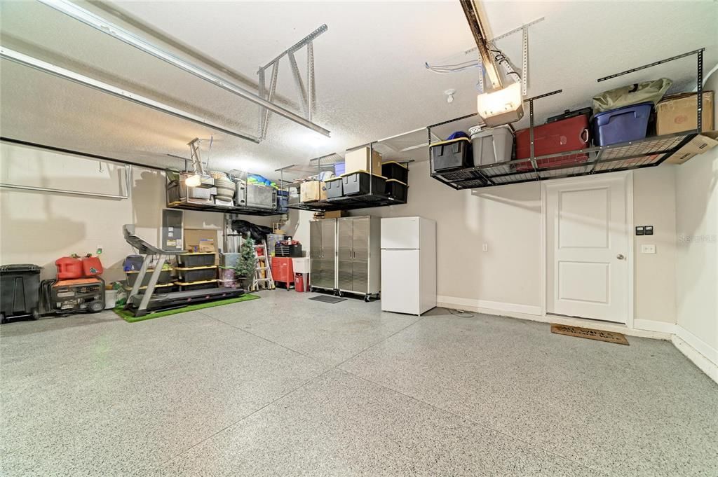 For Sale: $525,000 (4 beds, 3 baths, 2550 Square Feet)