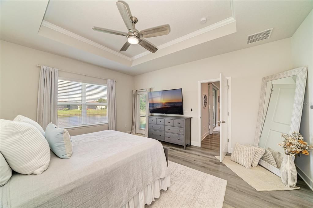 For Sale: $525,000 (4 beds, 3 baths, 2550 Square Feet)