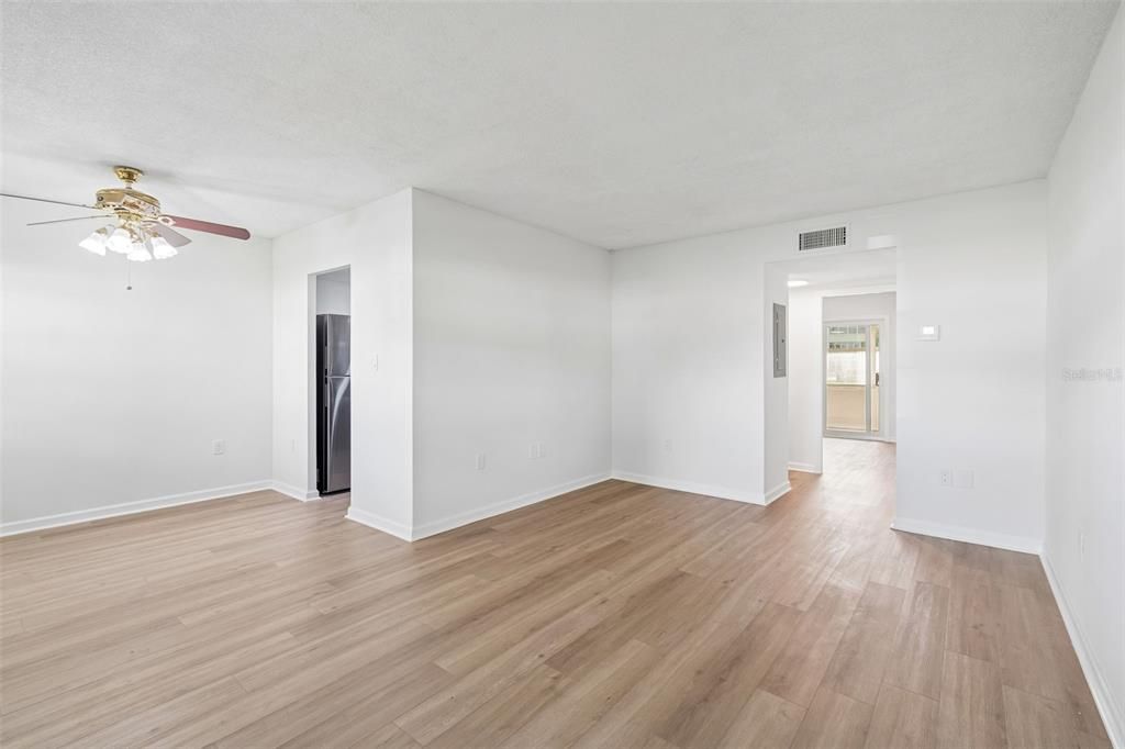 На продажу: $124,000 (1 спален, 1 ванн, 650 Квадратных фут)