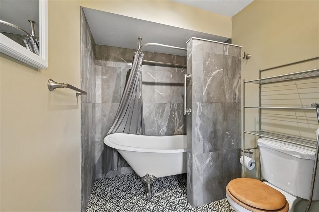 На продажу: $499,900 (3 спален, 2 ванн, 2155 Квадратных фут)