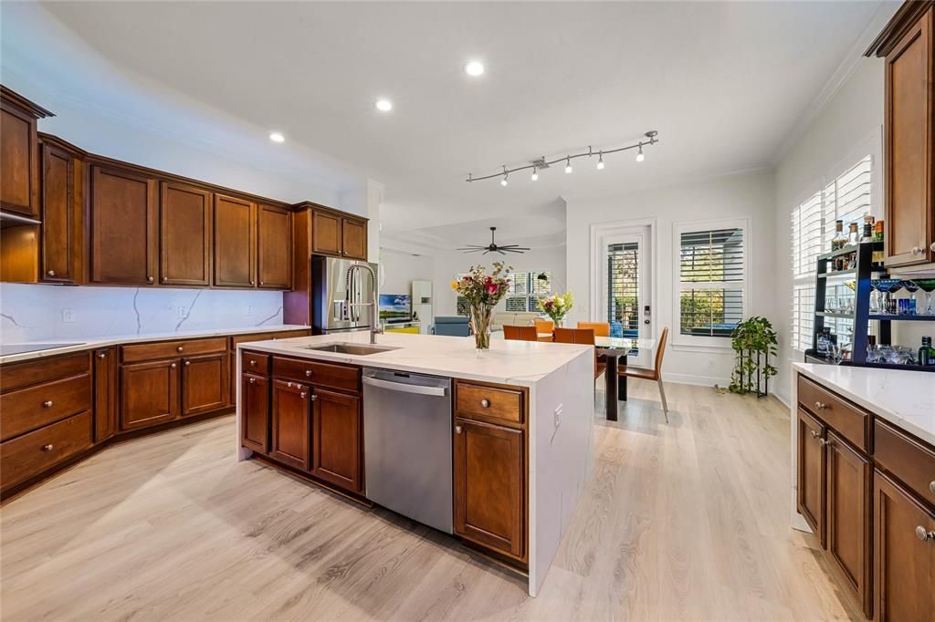 For Rent: $4,800 (4 beds, 3 baths, 3605 Square Feet)