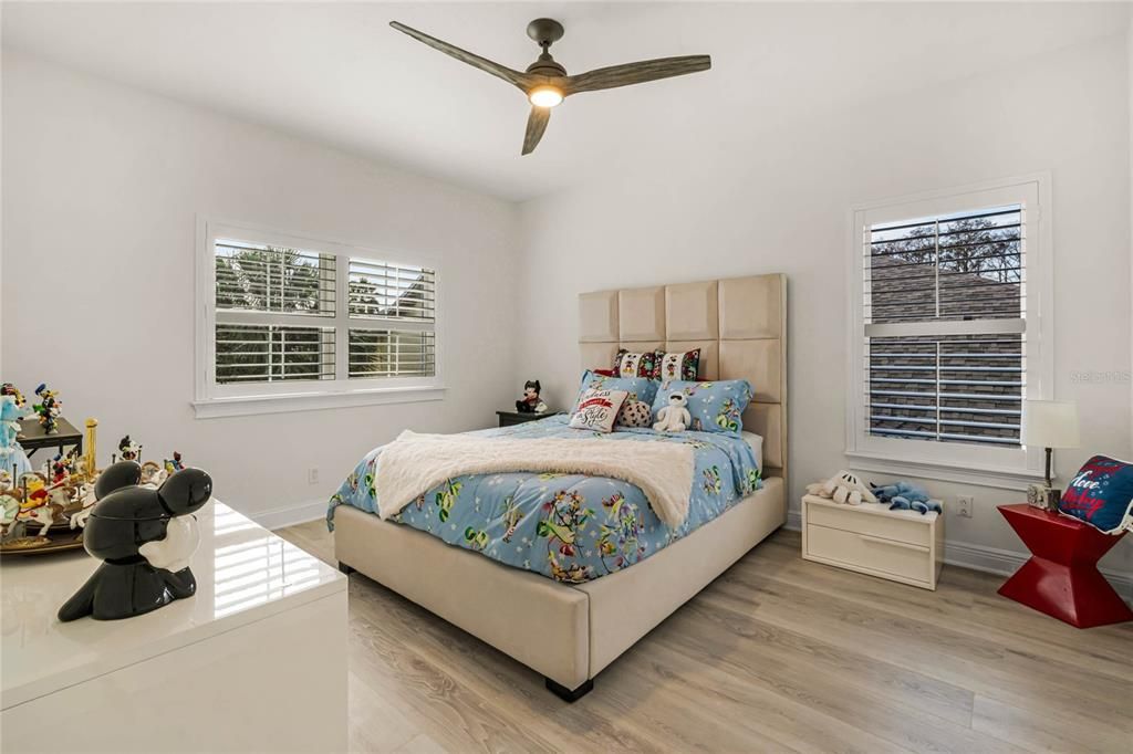 For Rent: $4,800 (4 beds, 3 baths, 3605 Square Feet)