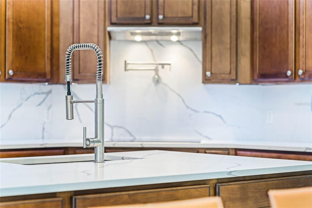 For Rent: $4,800 (4 beds, 3 baths, 3605 Square Feet)