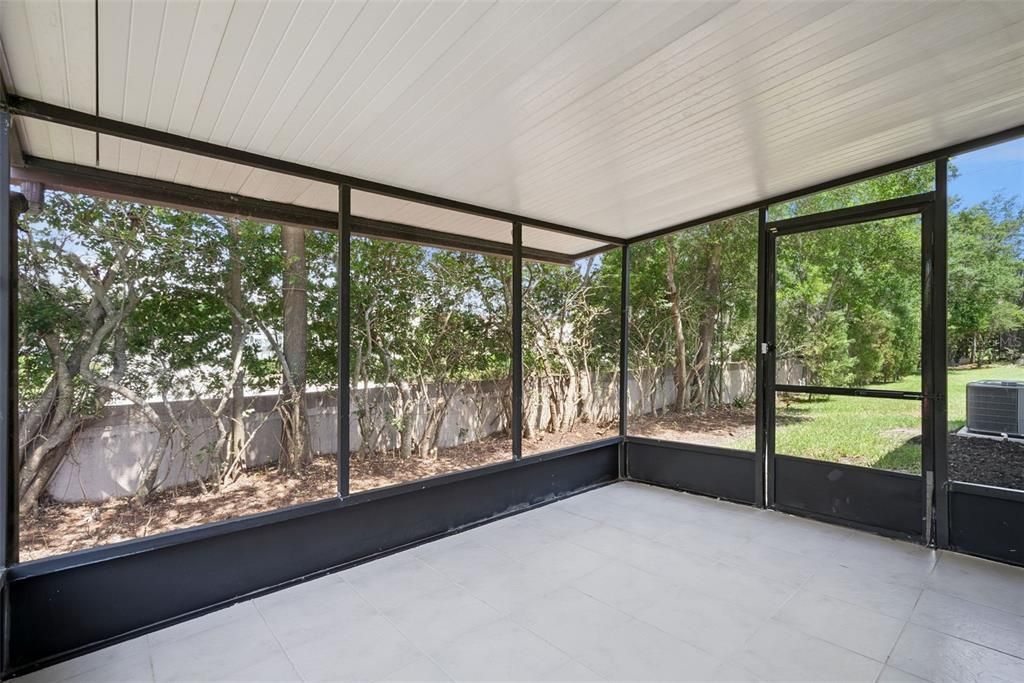 For Sale: $490,000 (3 beds, 2 baths, 1650 Square Feet)
