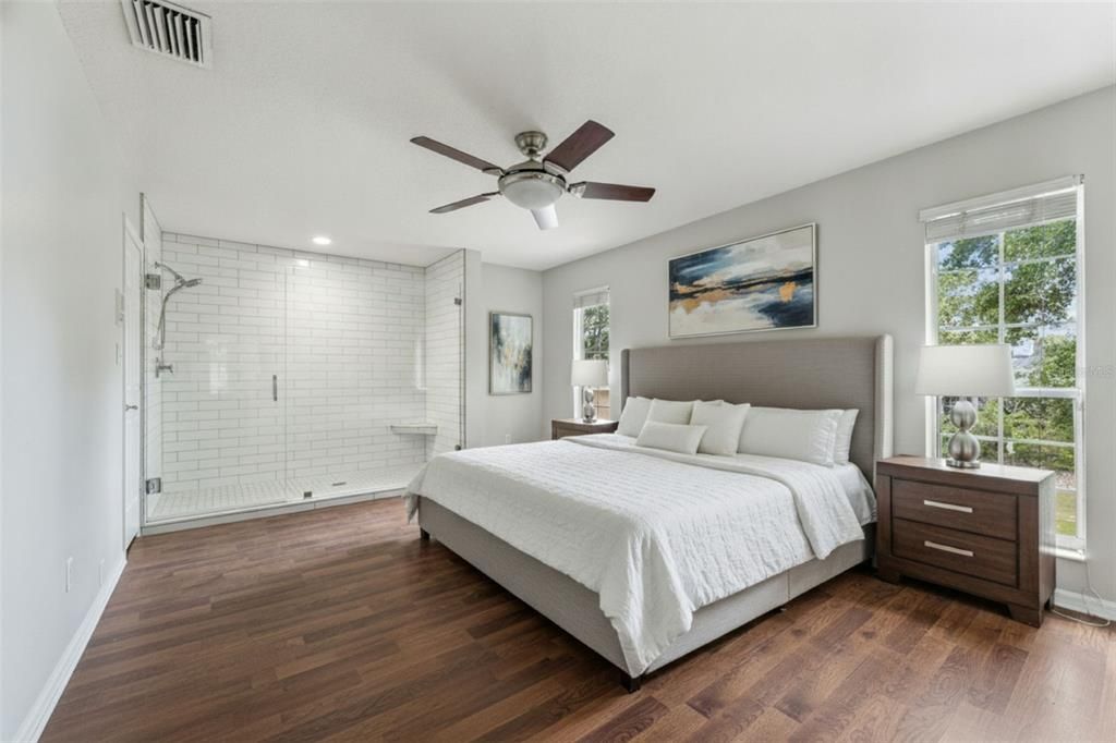 Active With Contract: $598,800 (5 beds, 3 baths, 3203 Square Feet)
