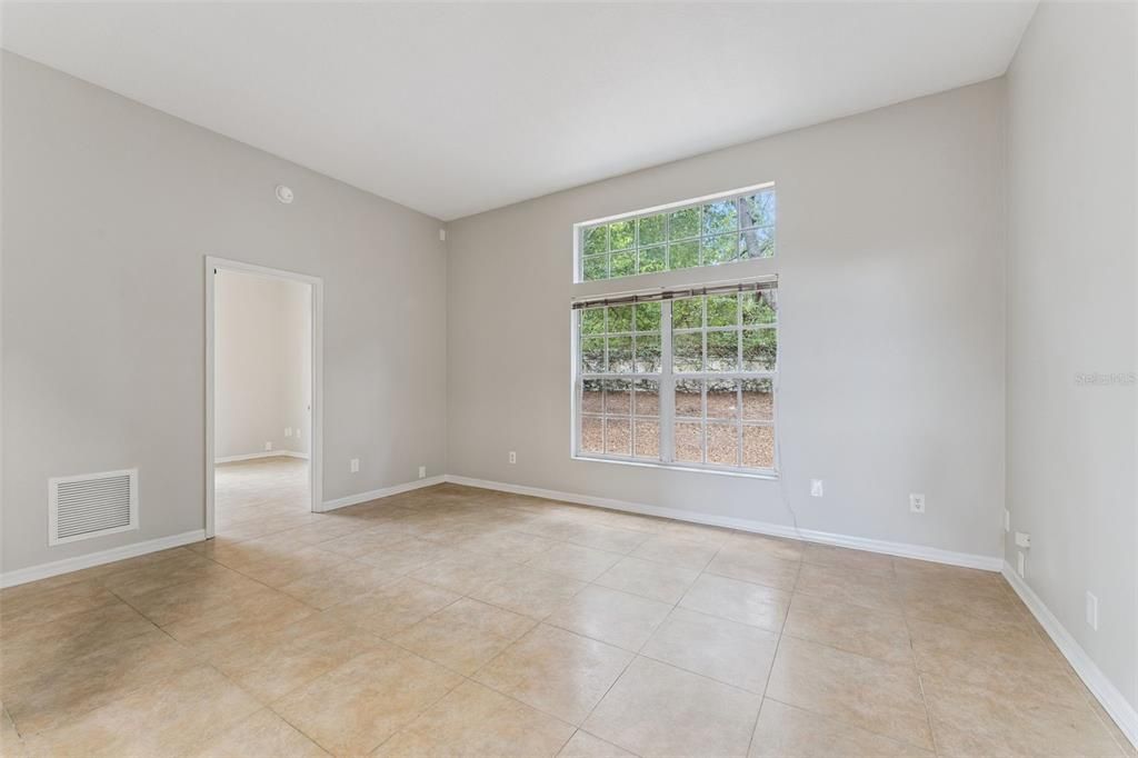 Active With Contract: $598,800 (5 beds, 3 baths, 3203 Square Feet)