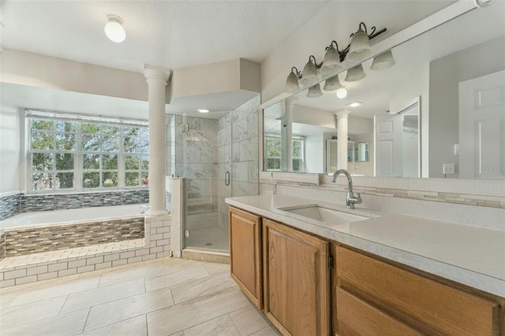 Active With Contract: $598,800 (5 beds, 3 baths, 3203 Square Feet)