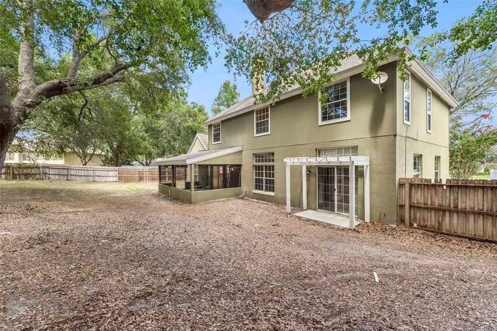 Active With Contract: $598,800 (5 beds, 3 baths, 3203 Square Feet)