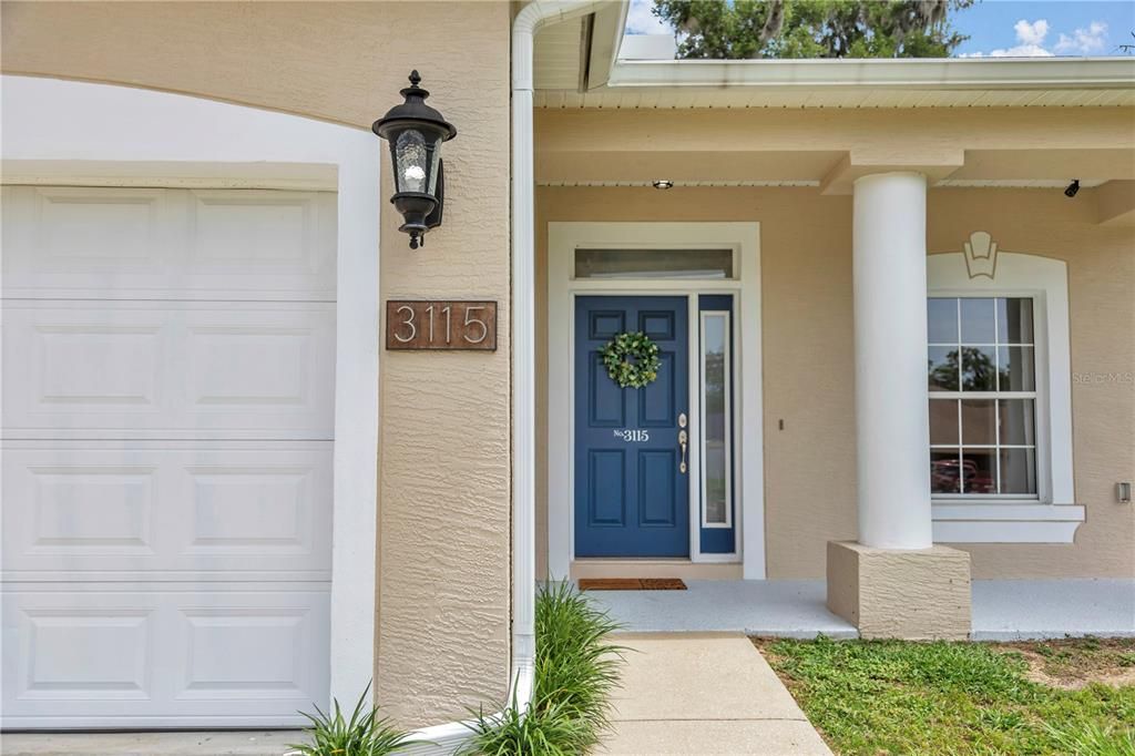 For Sale: $370,000 (4 beds, 3 baths, 2303 Square Feet)