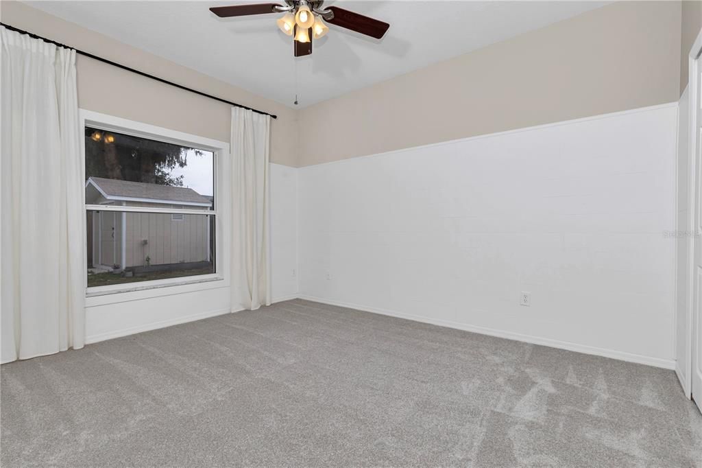 For Sale: $370,000 (4 beds, 3 baths, 2303 Square Feet)