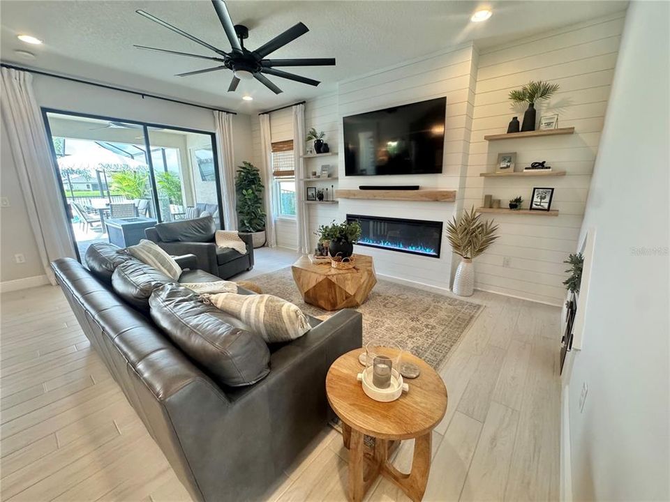 For Sale: $775,000 (5 beds, 3 baths, 3373 Square Feet)