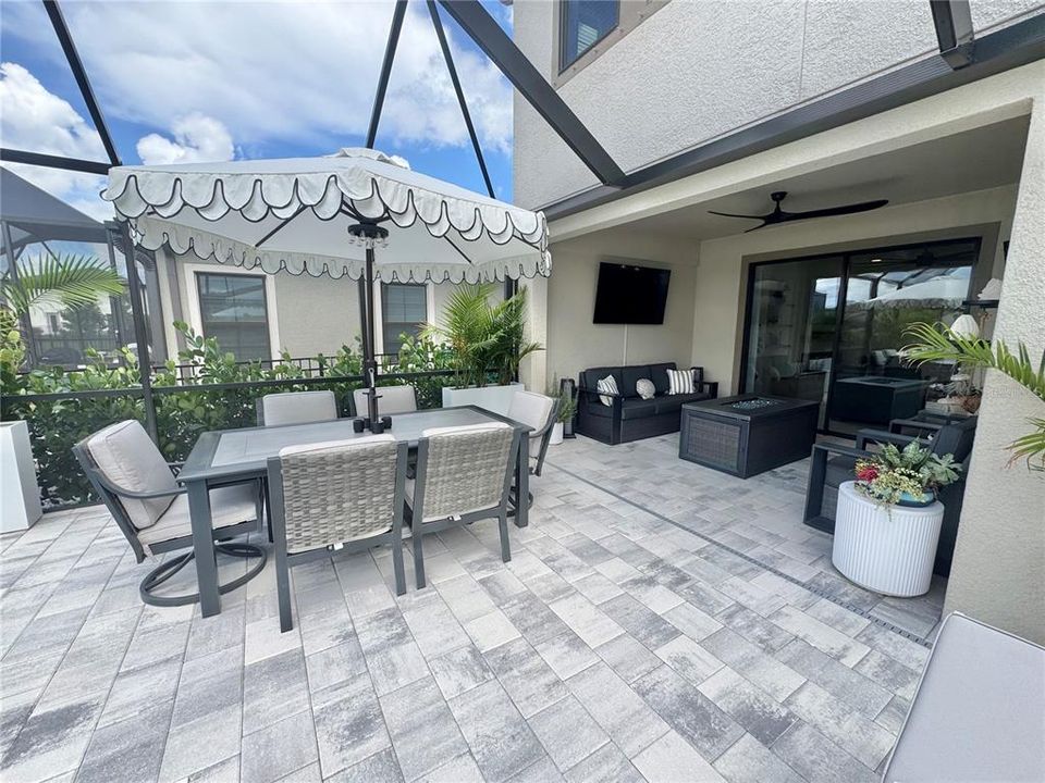 For Sale: $775,000 (5 beds, 3 baths, 3373 Square Feet)