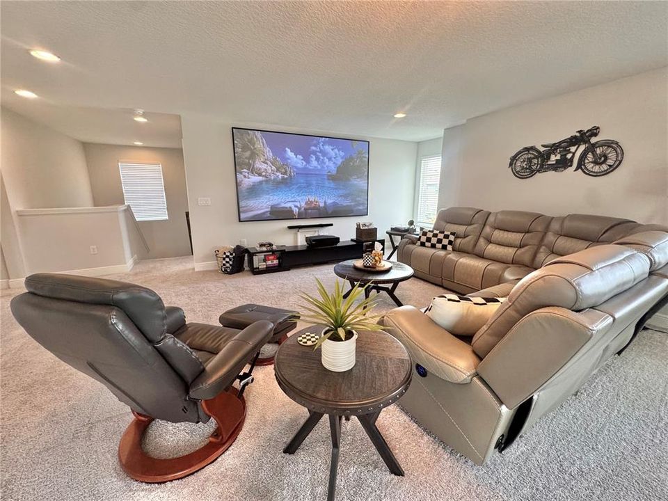 For Sale: $775,000 (5 beds, 3 baths, 3373 Square Feet)