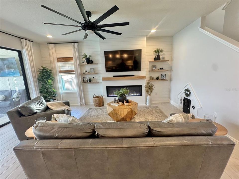 For Sale: $775,000 (5 beds, 3 baths, 3373 Square Feet)
